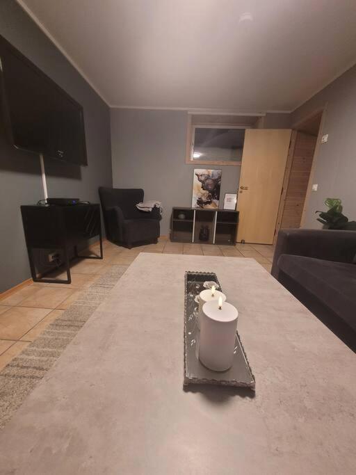 3 Bedrooms Apartment! Close To Aurora Observatory. Appartamento